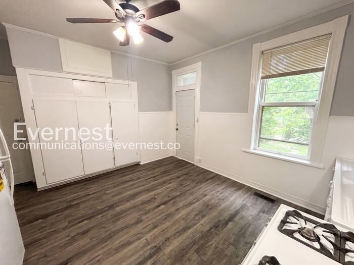 4308 Nebraska Ave #A - Photo 3 of 18