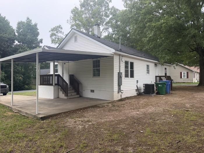 307 Arey Ave - Photo 3 of 15