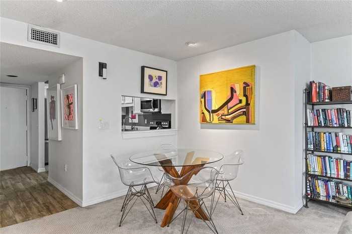 250 Carolina Ave #250 - Photo 5 of 11