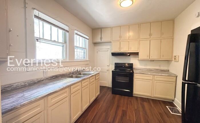 1306 35th Street Ensley - Photo 3 of 23