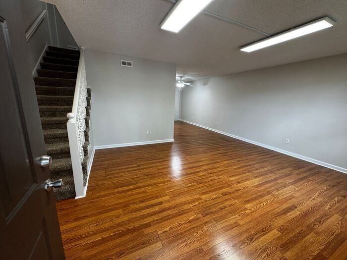 1775 Jeff Rd Nw #B - Photo 3 of 21