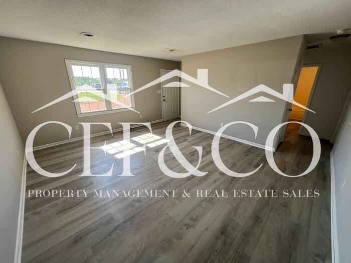 7940 Valley Falls Rd - Photo 4 of 14