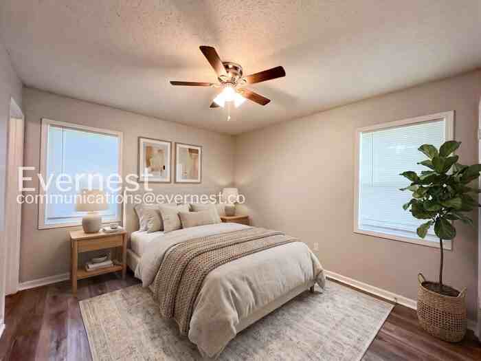 3060 Fairmeadow Dr - Photo 5 of 22