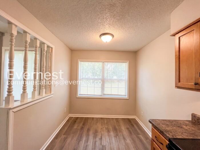 3060 Fairmeadow Dr - Photo 7 of 22