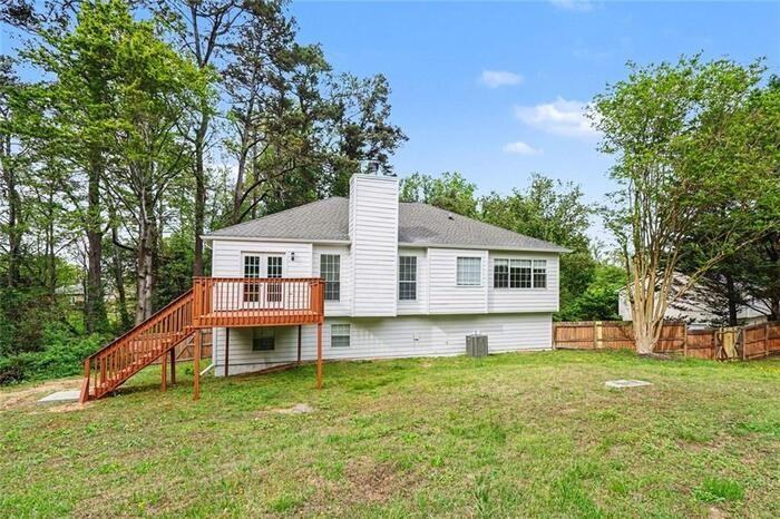 4615 Wheeler Creek Dr - Photo 3 of 12