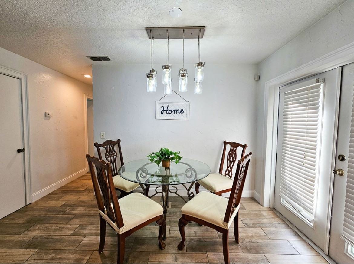 212 S Cortez Ave #NA - Photo 3 of 16