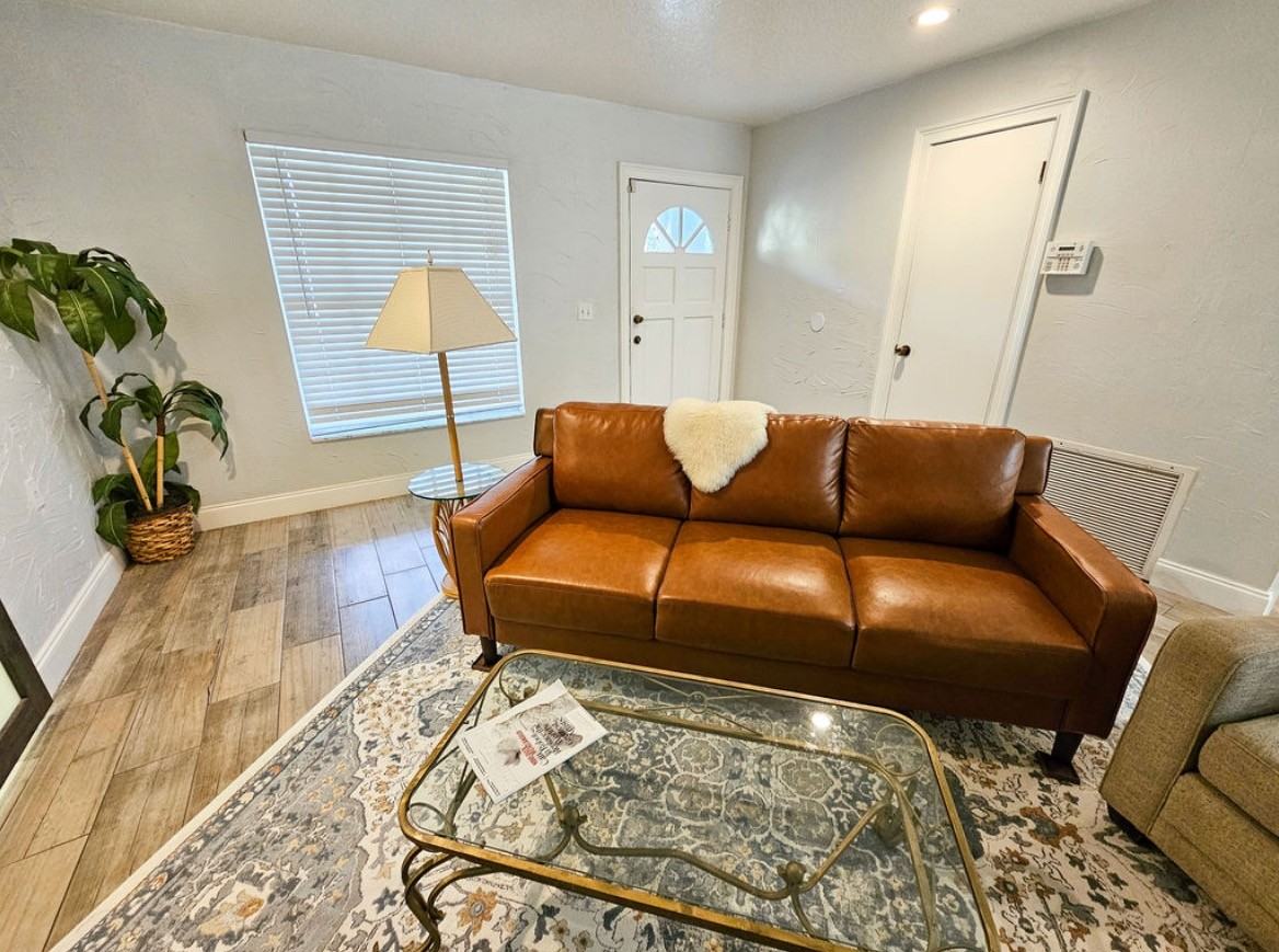 212 S Cortez Ave #NA - Photo 5 of 16