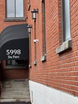 5998 Avenue du Parc #6 - Photo 1 of 1