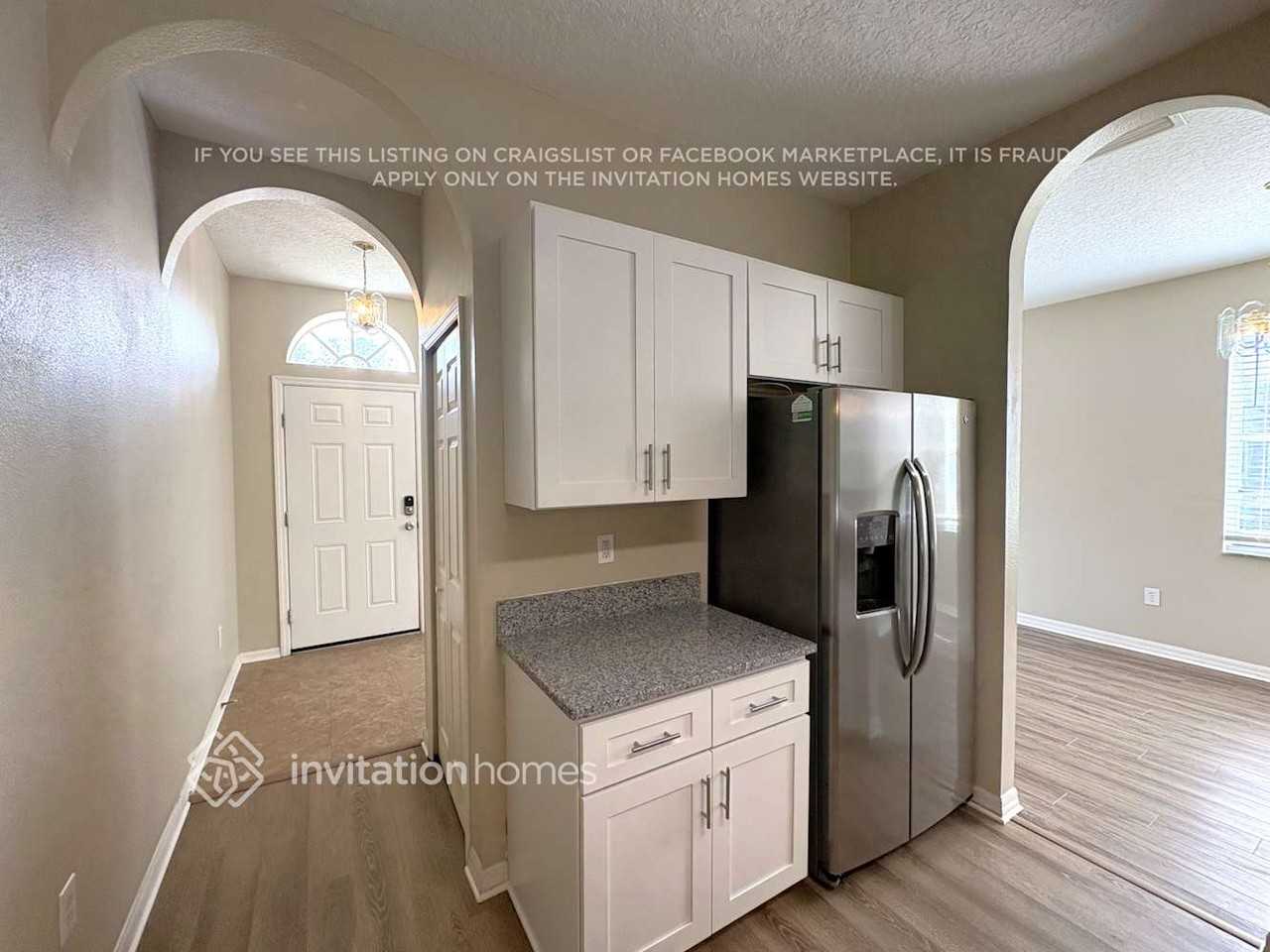 4805 Windingbrook Trl - Photo 6 of 16