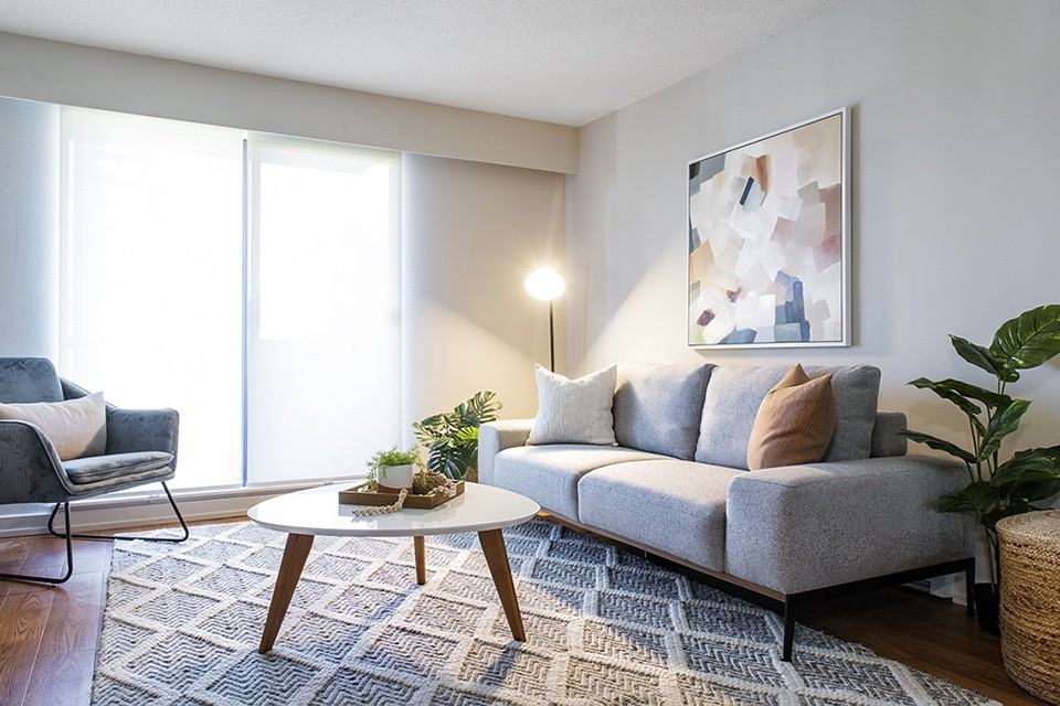 Horizon Towers - Photo 7 of 18