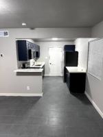featured image of 1102 W Cochise Dr #1