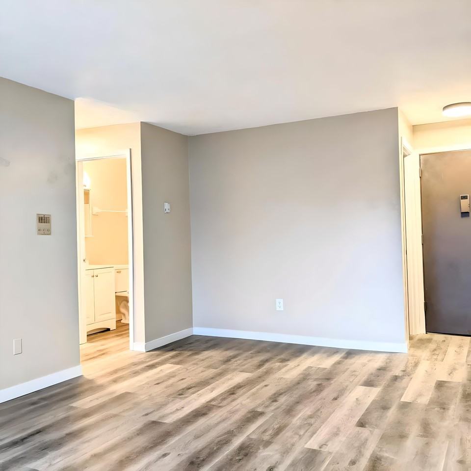 1846 Magnolia Ave E #1846-203 - Photo 3 of 22