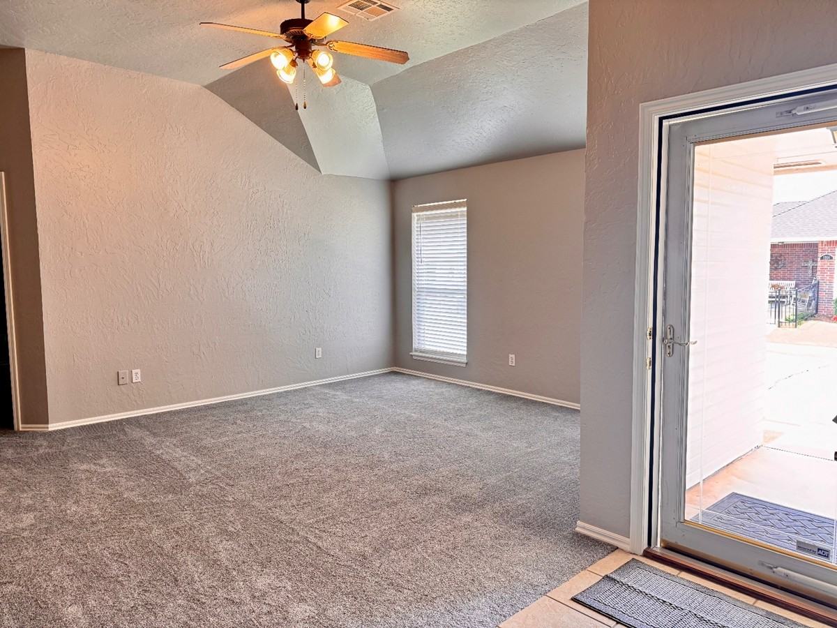 2201 Nw 155th St #1 - Photo 3 of 25