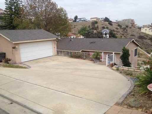 9423 Eucalyptus St #2 - Photo 3 of 3