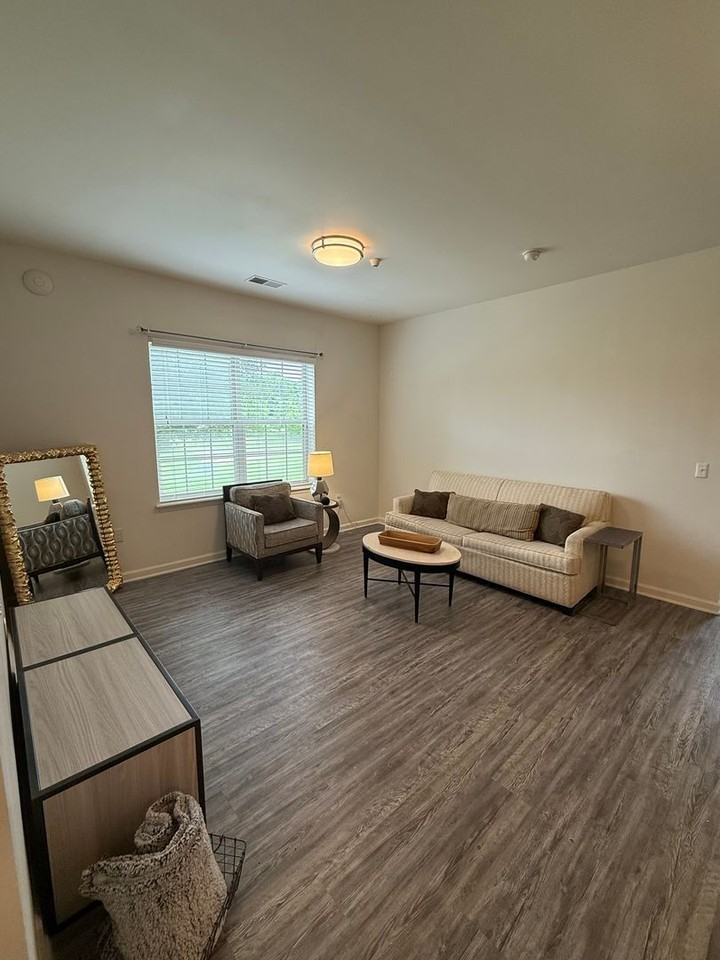 2 Morningstar Ln - Photo 2 of 14
