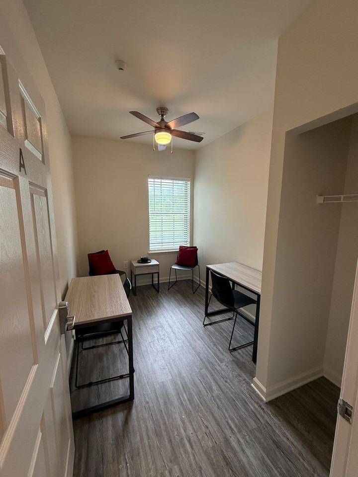 2 Morningstar Ln - Photo 4 of 14