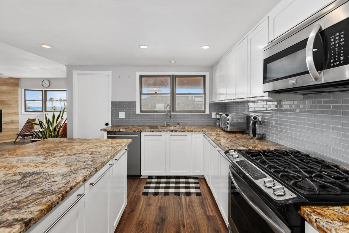 188 Date Ave #1 - Photo 7 of 45