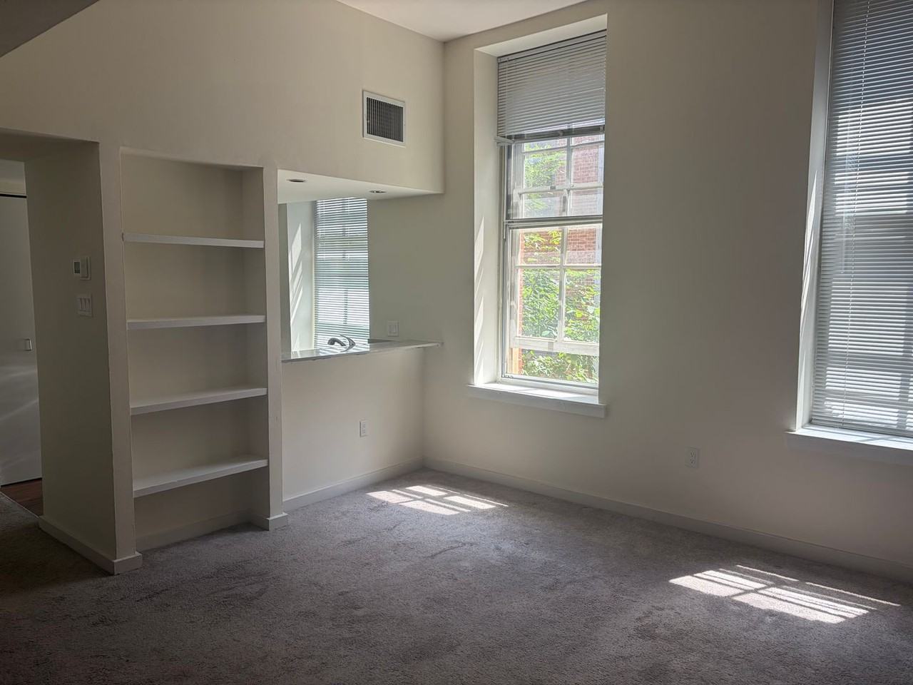 24 S Bank St #206 - Photo 4 of 20