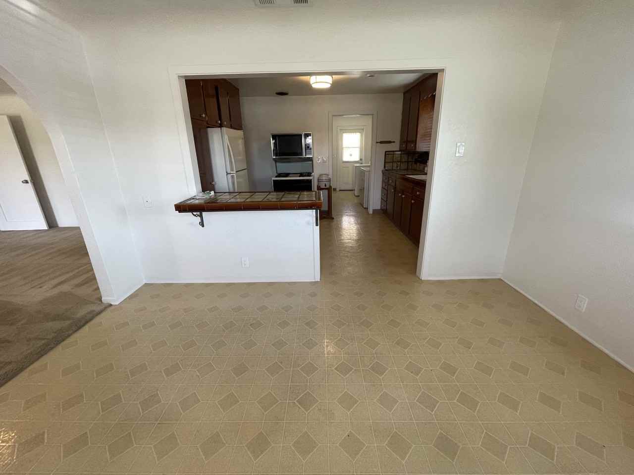 14157 Euclid Ave #1 - Photo 7 of 25