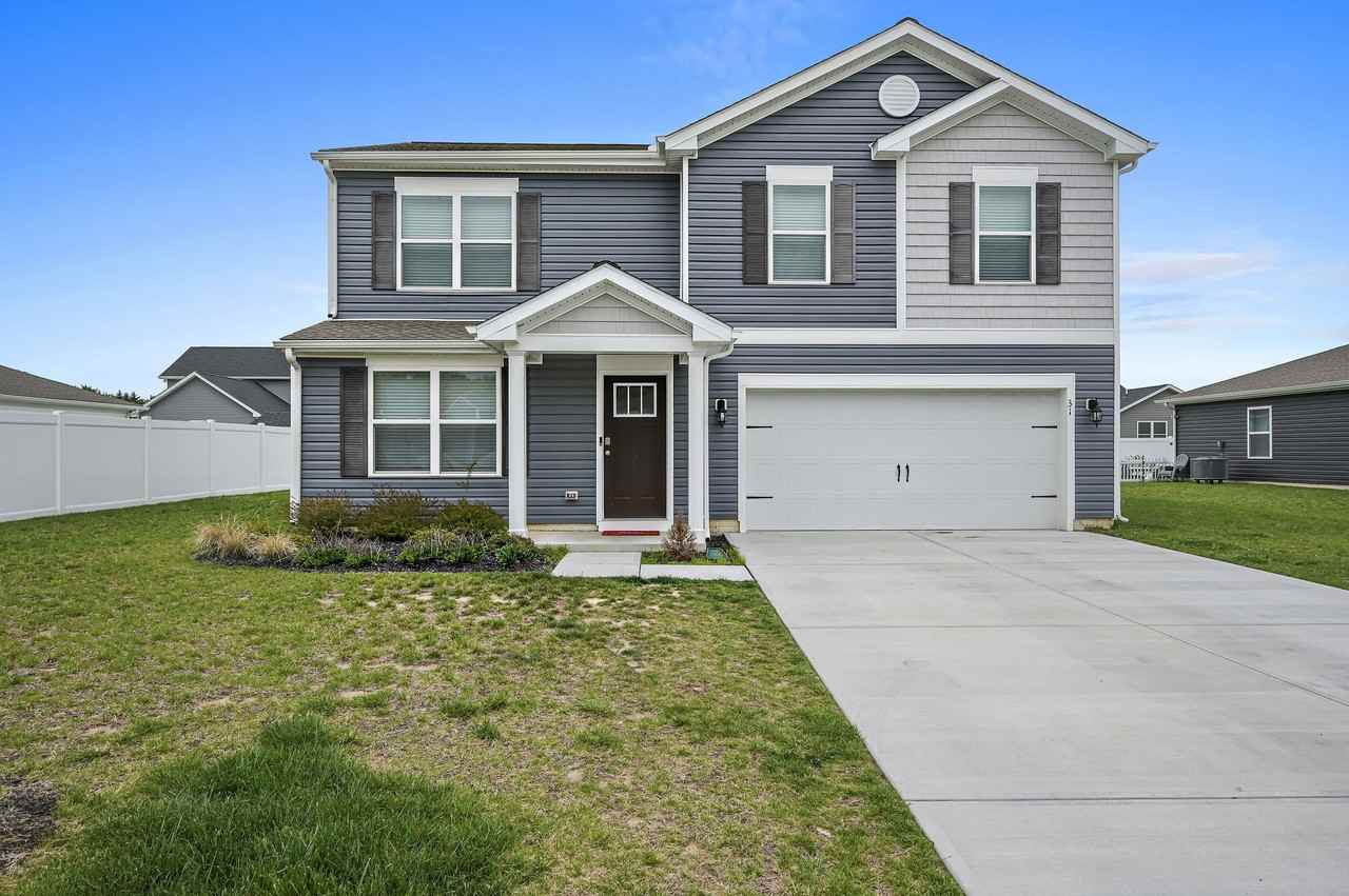 31 New England Dr #1