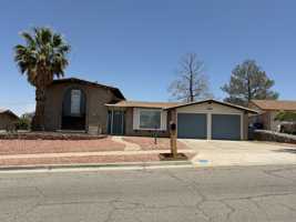 featured image of 5527 Carousel Dr #1