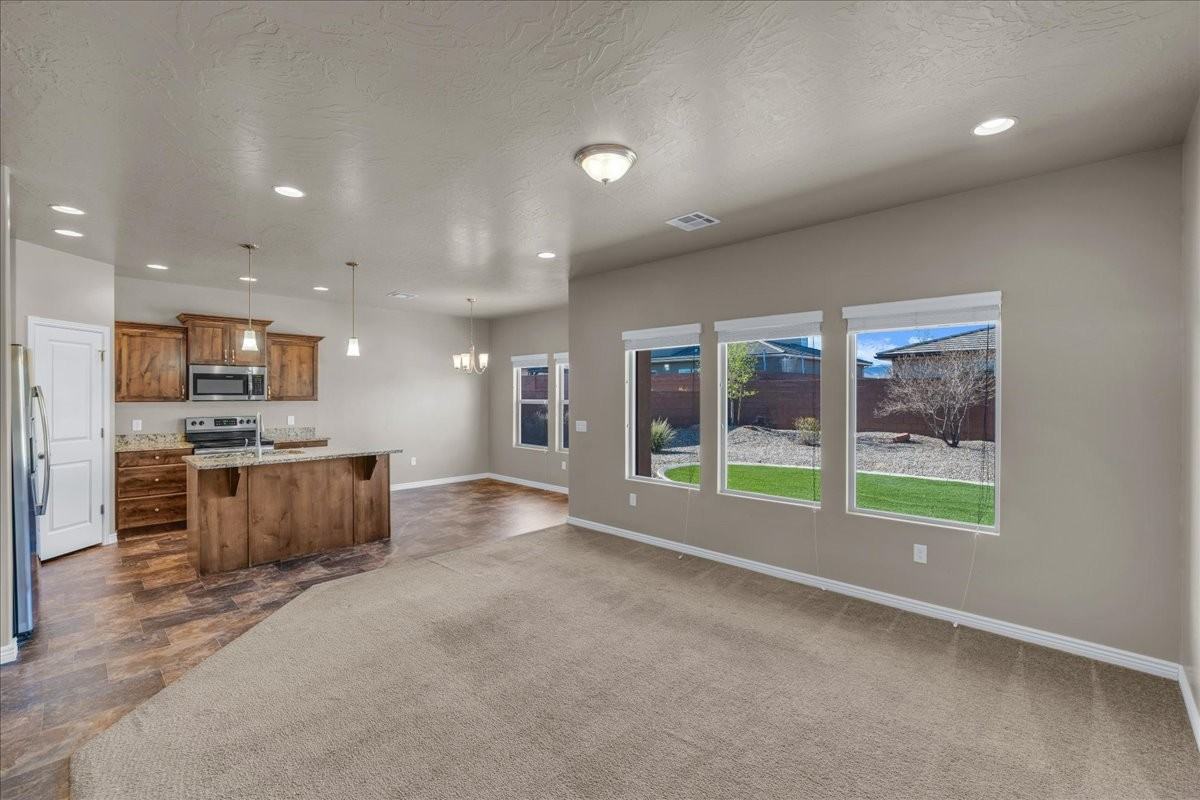3714 E Archturus Dr #1 - Photo 6 of 18