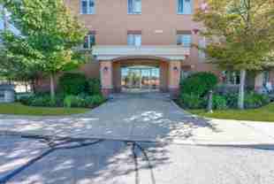 500 Mapleview Dr W - Photo 1 of 1