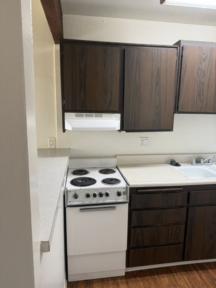4171 California Ave #18 - Photo 6 of 11