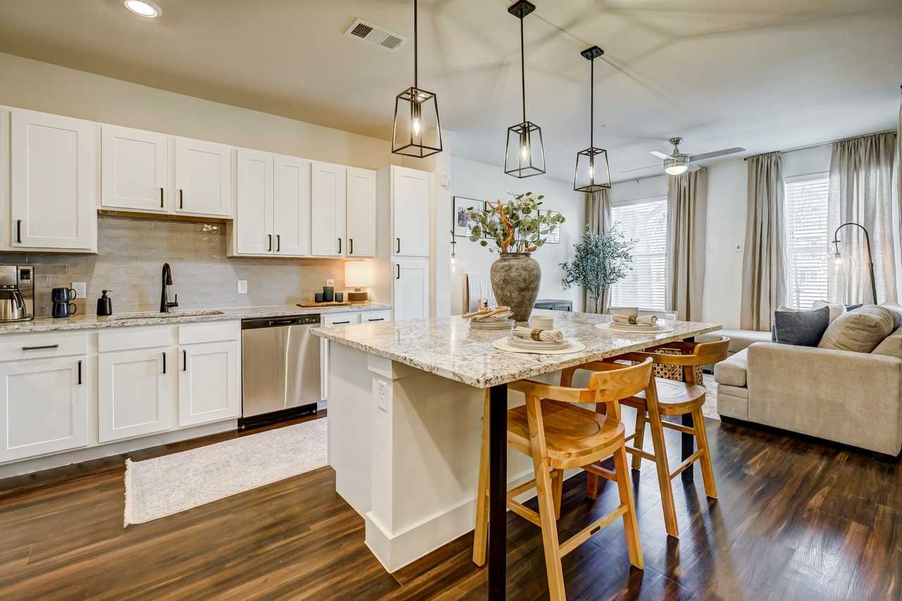 Prosper Elms Apartments - Photo 5 of 46