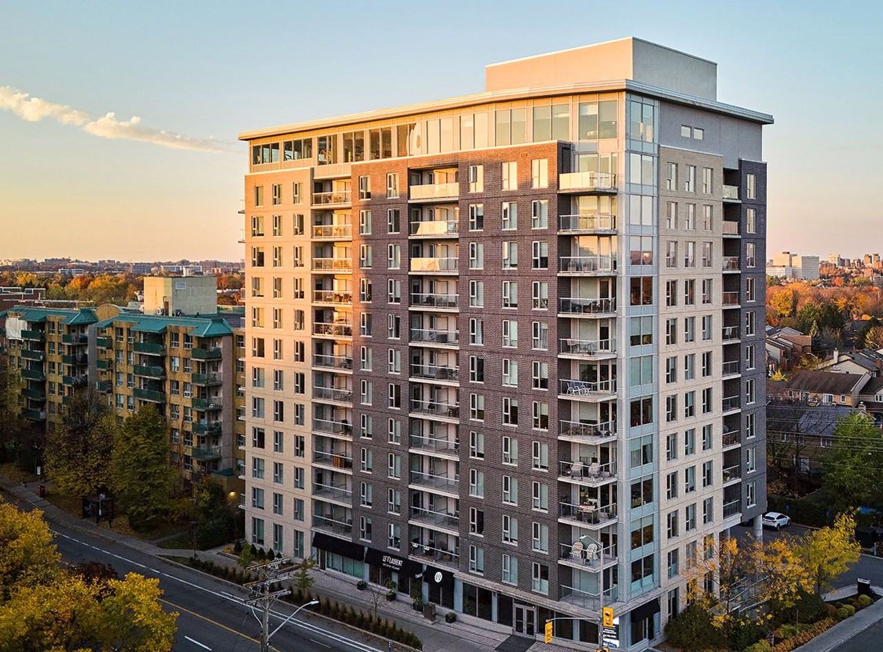 460 St-Laurent by Brigil - Photo 2 of 47