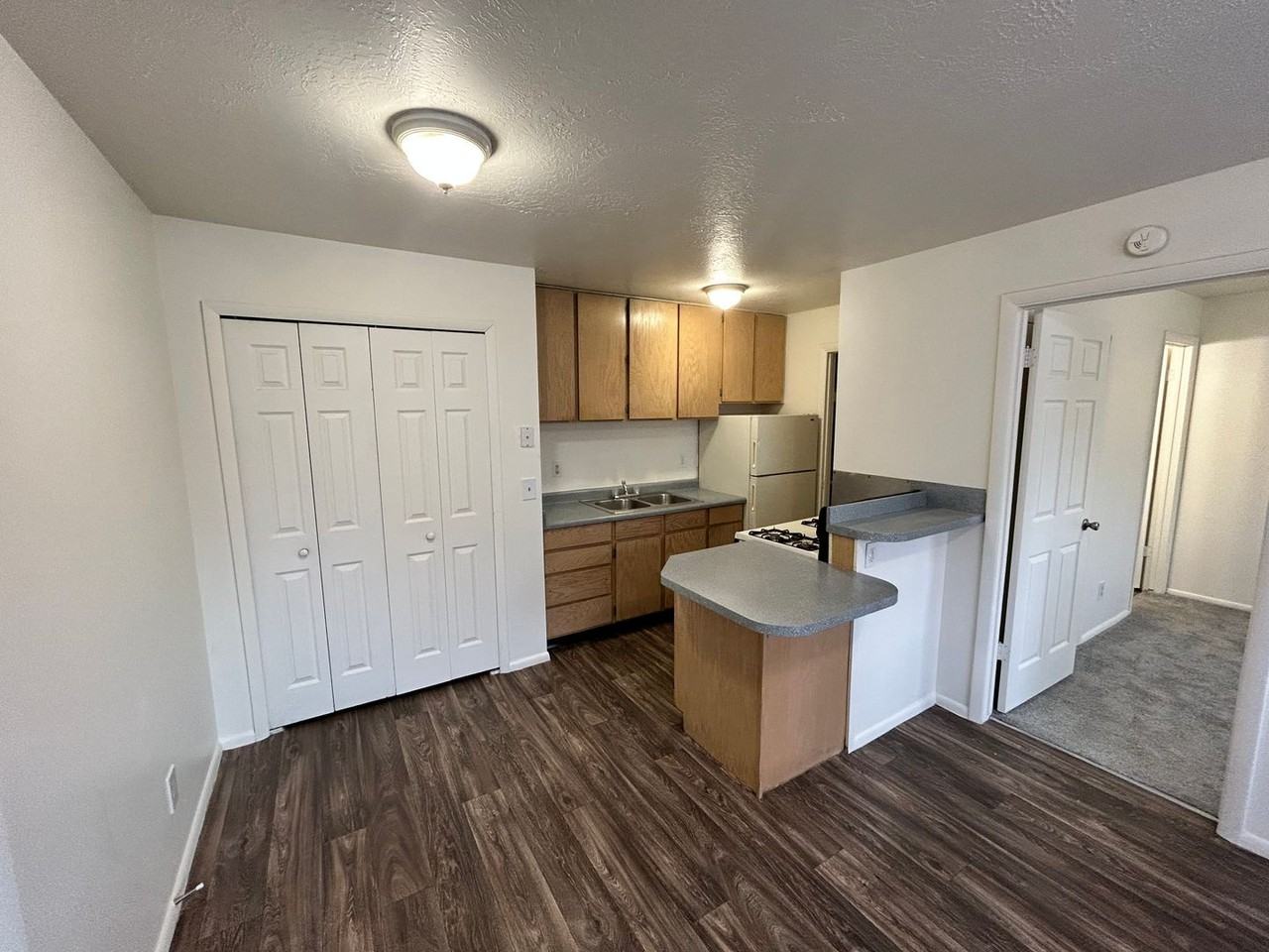 Tortugas Apartments - Photo 6 of 22