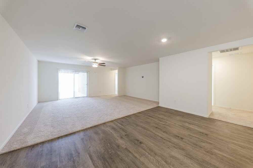 25802 W Coles Rd - Photo 5 of 16