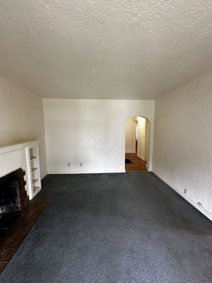 8106 Holly Street & 1600 81st Avenue - 8106 #8106 - Photo 2 of 18