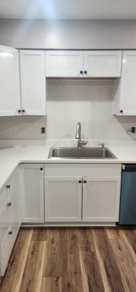 523 E Burnett Rd #523-2 - Photo 2 of 6