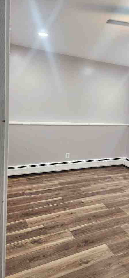 523 E Burnett Rd #523-2 - Photo 5 of 6