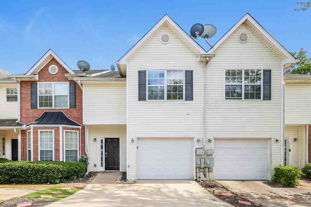 1462 Riverrock Ct
