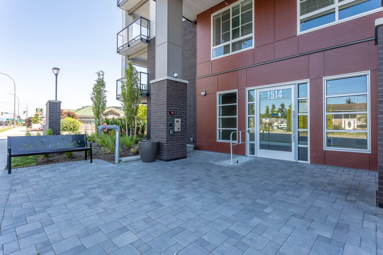 Cinema District Condos - Photo 3 of 50