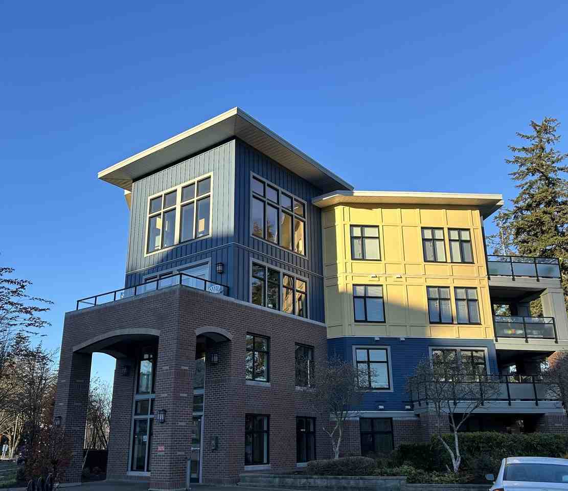 The Thurston - Photo 2 of 3