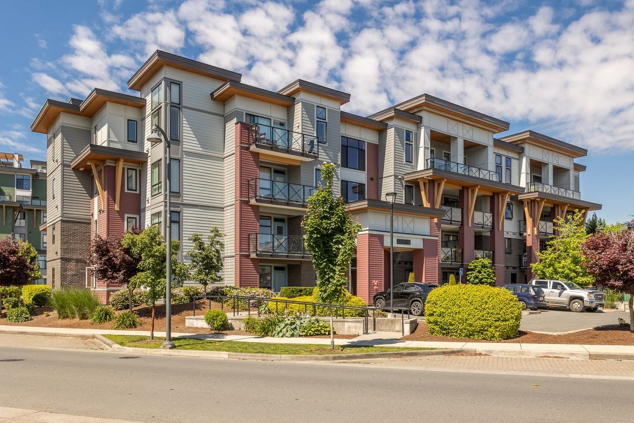 Market Way Apartments - Photo 5 of 33