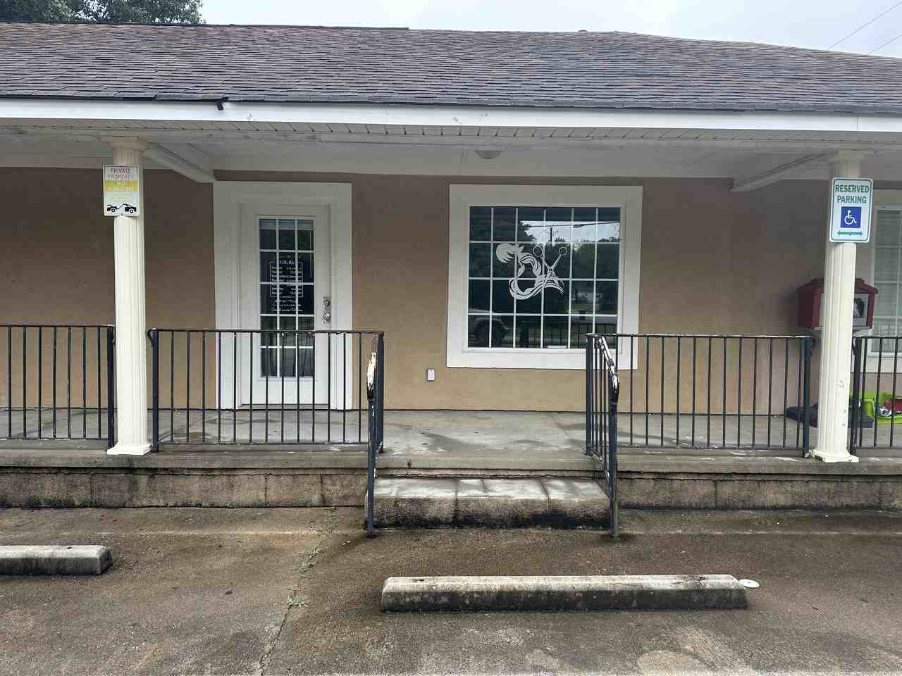 1000 W Montgomery St #B - Photo 2 of 10