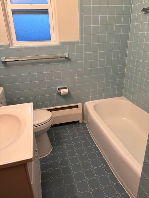 4204 Sussex Dr #4204B - Photo 3 of 5