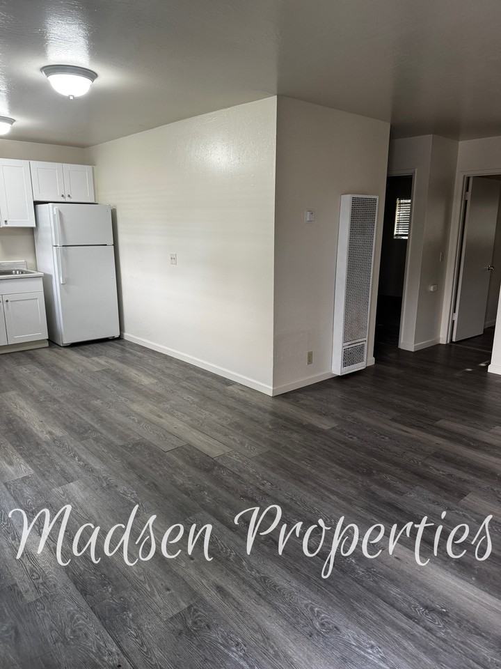 84 Nelson Ave #3 - Photo 2 of 19