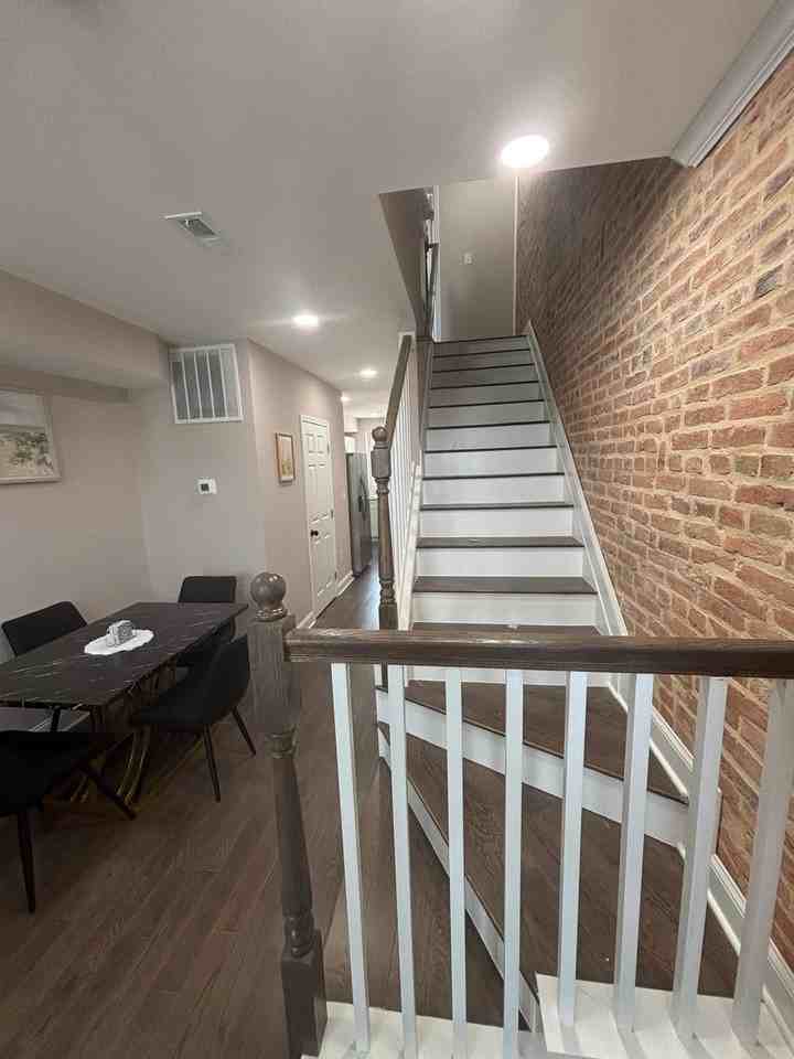 1742 Llewelyn Ave #1 - Photo 7 of 12
