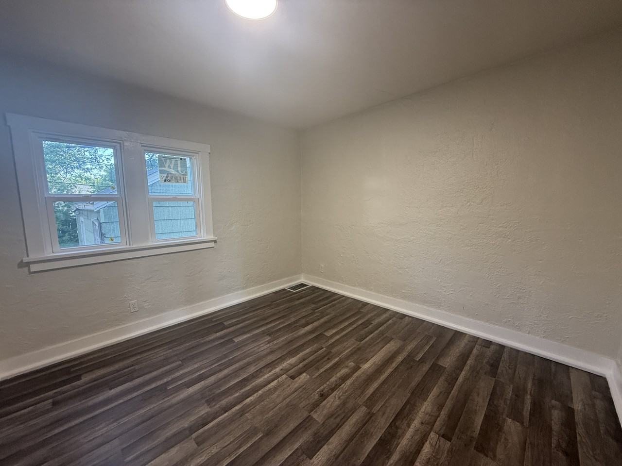 2804 Kenmore Ave #SFH - Photo 5 of 7