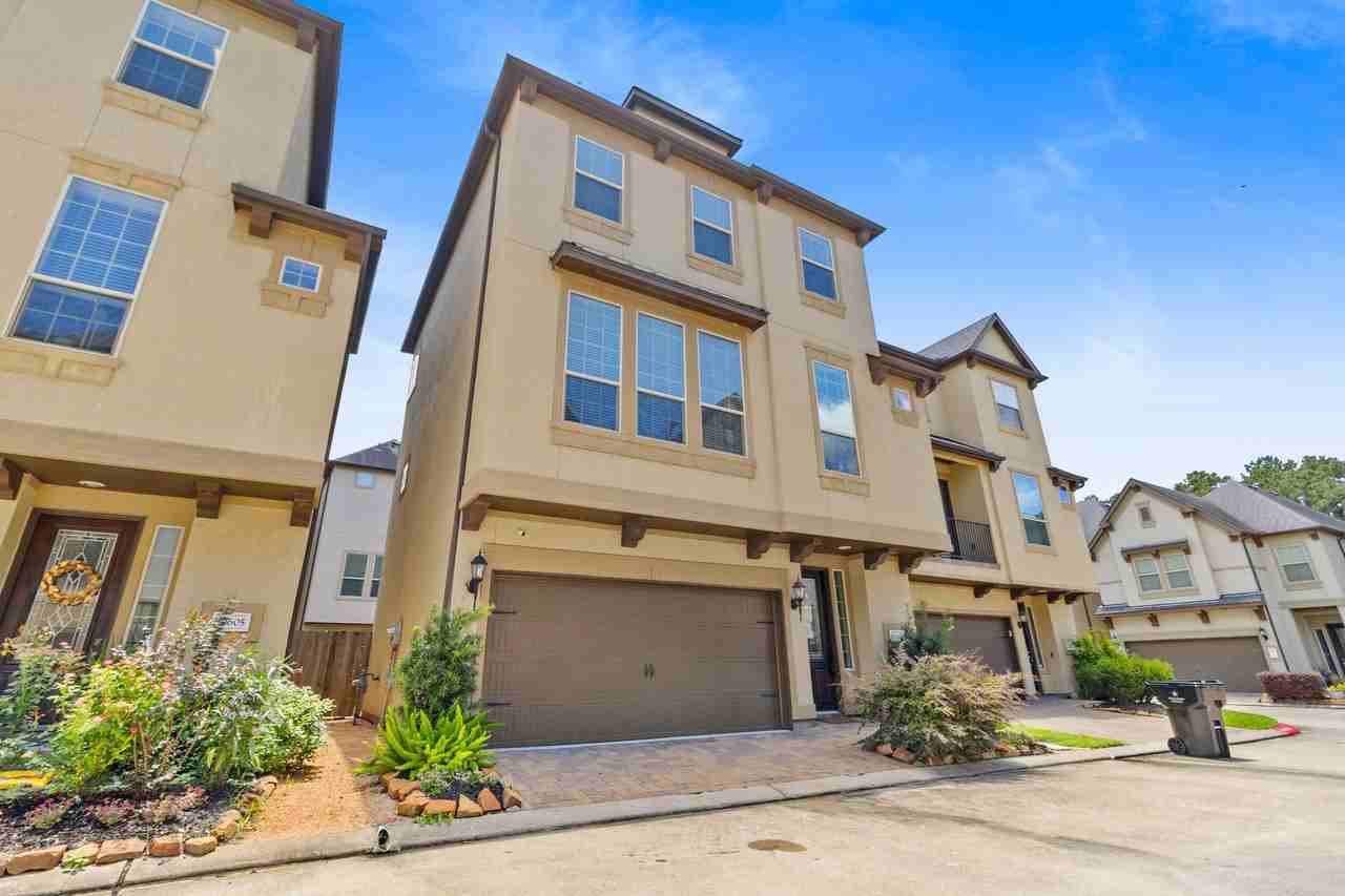 10607 Enclave Shadows Ct