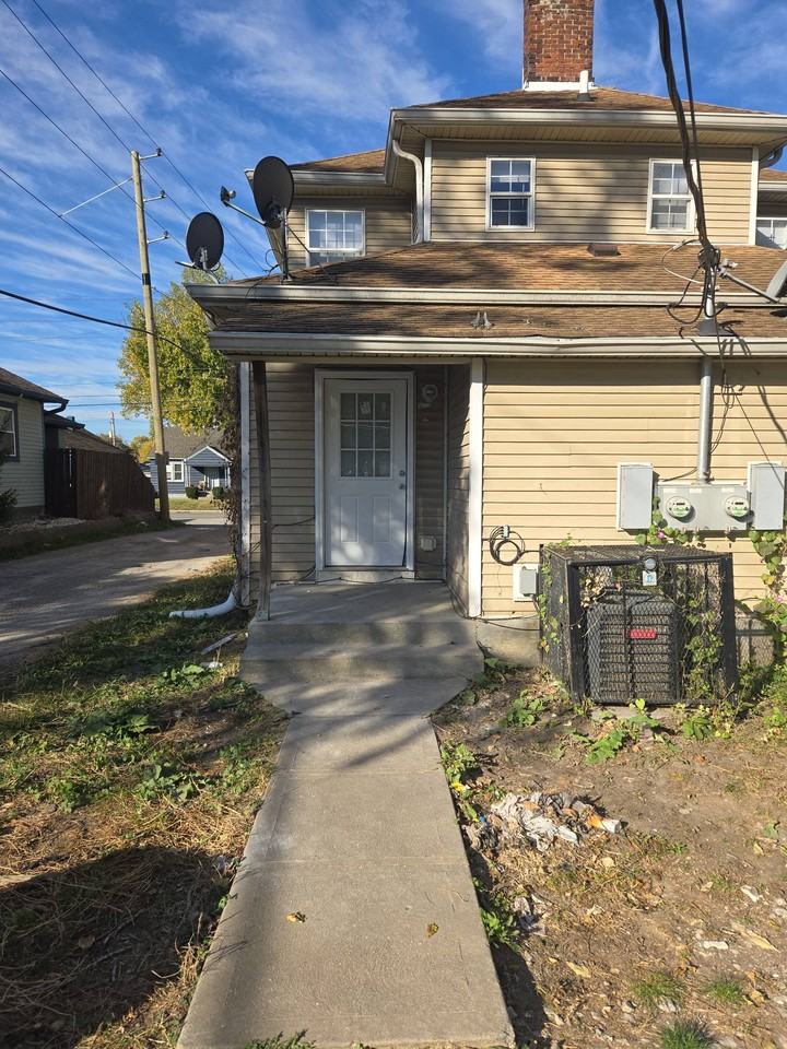 1543 S State Ave #1 - Photo 4 of 16
