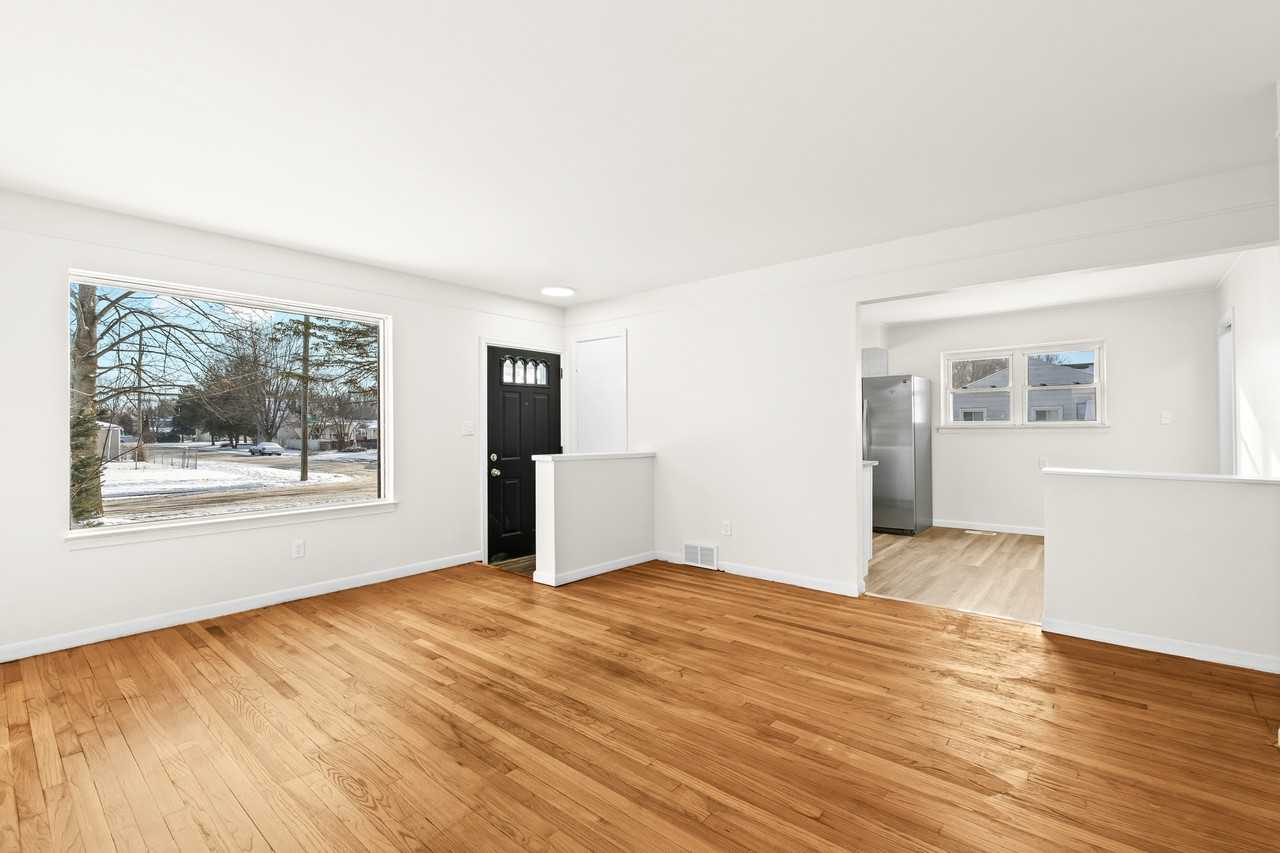 18405 Gillman St #1 - Photo 3 of 23