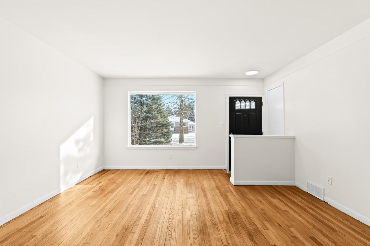 18405 Gillman St #1 - Photo 4 of 23