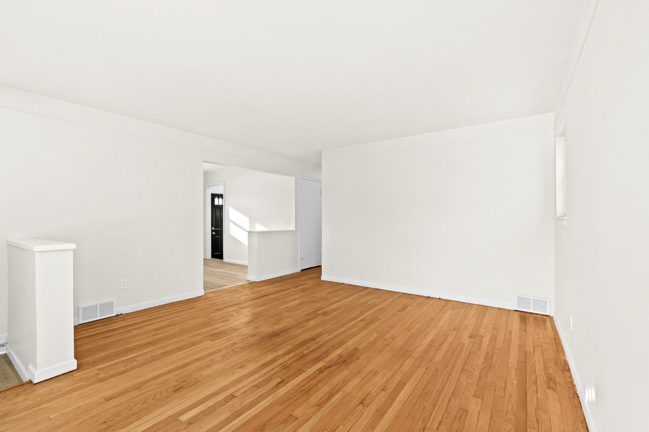 18405 Gillman St #1 - Photo 6 of 23