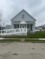 featured image of 621 Miami St #1
